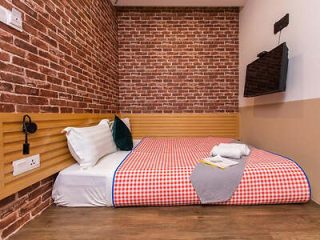 1 3 B Street Hotel with Free cancellation